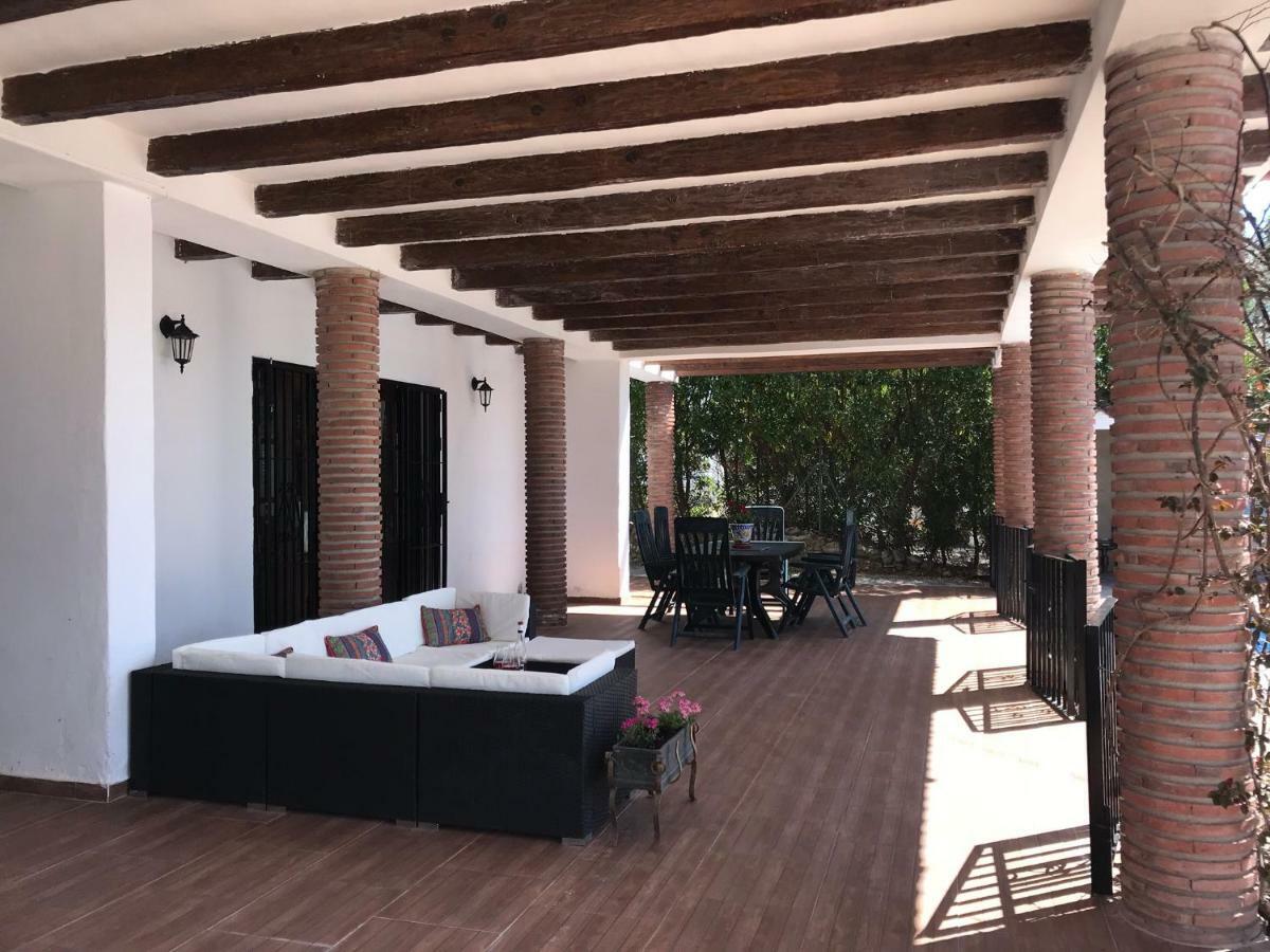 Villa Zahar Periana Buitenkant foto