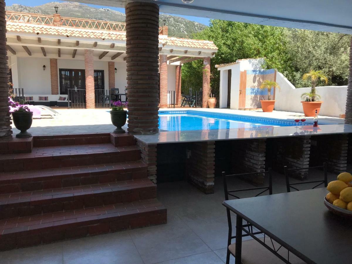 Villa Zahar Periana Buitenkant foto