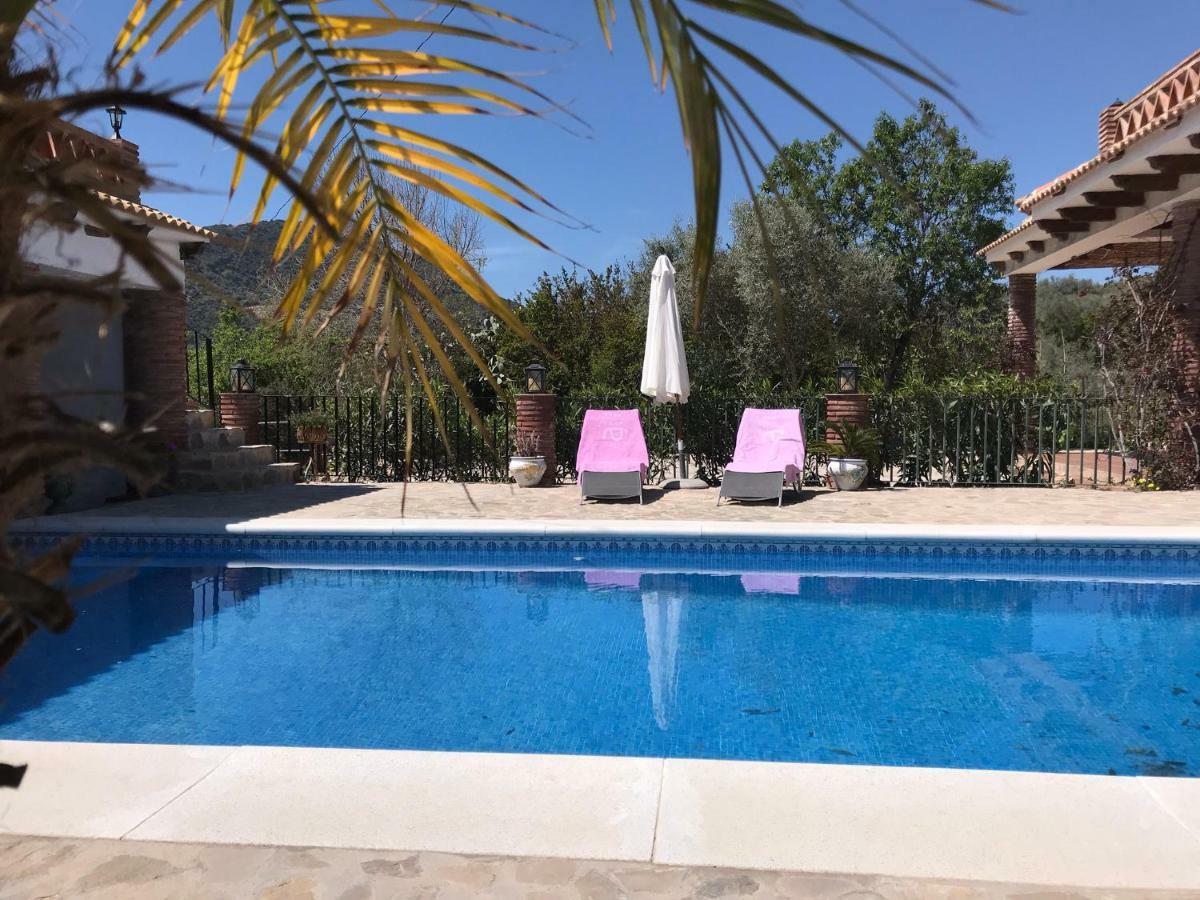 Villa Zahar Periana Buitenkant foto
